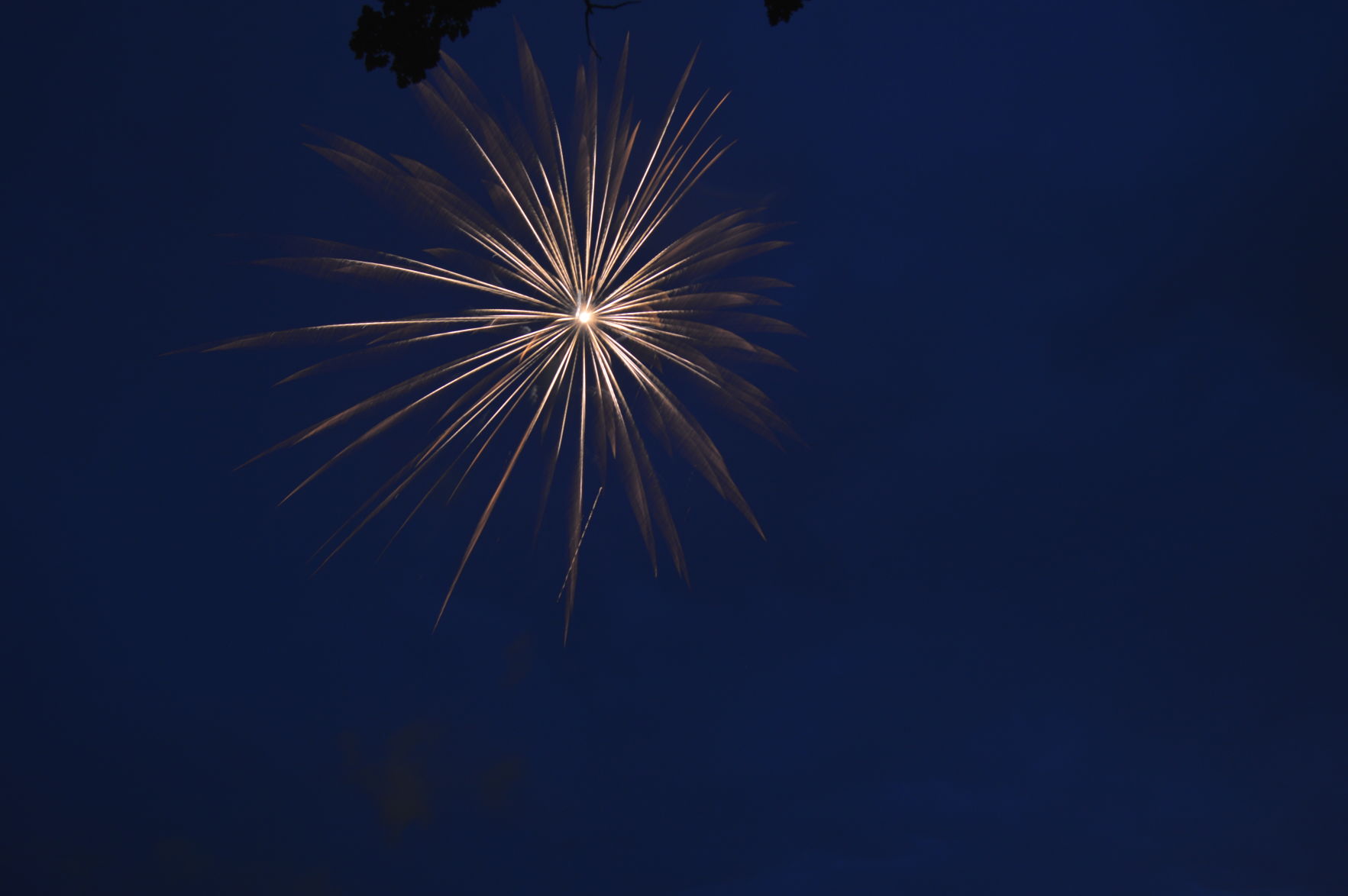 Iowa Falls Fireworks (3).JPG